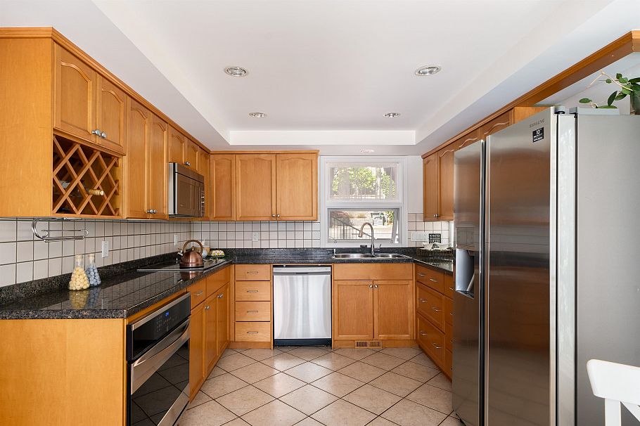 4793 Strathcona Road North Vancouver, BC - 22