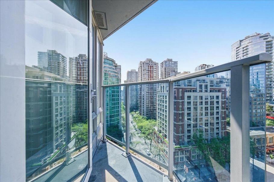 1605 788 Hamilton Street Vancouver, BC - 14