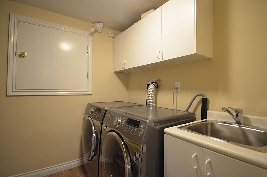 4347 W 13th Avenue Vancouver, BC - 33