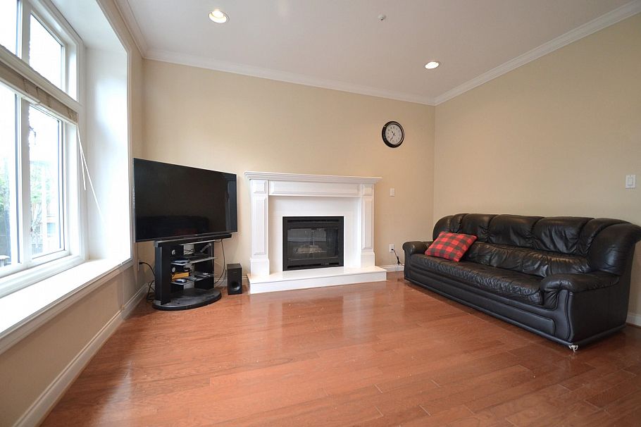 4347 W 13th Avenue Vancouver, BC - 15