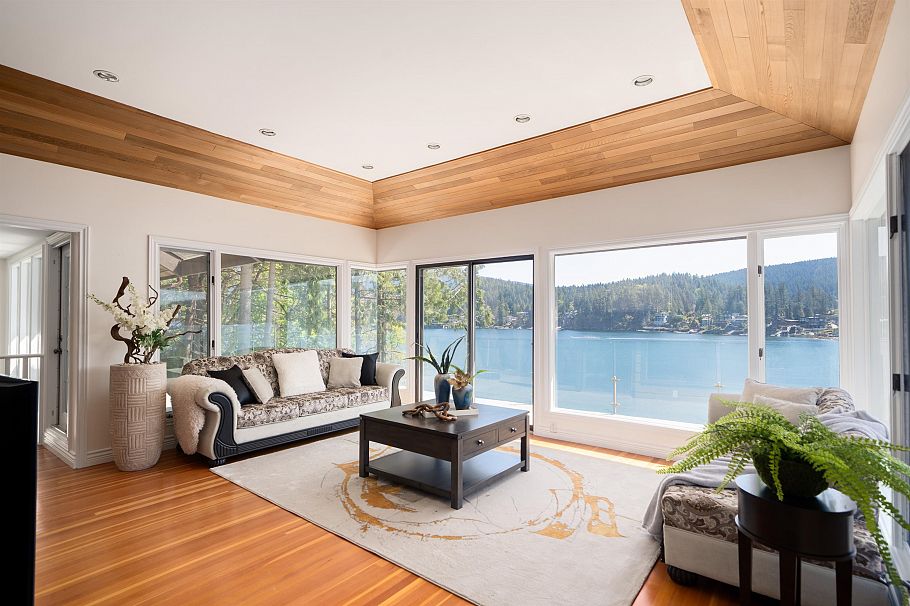 4793 Strathcona Road North Vancouver, BC - 16