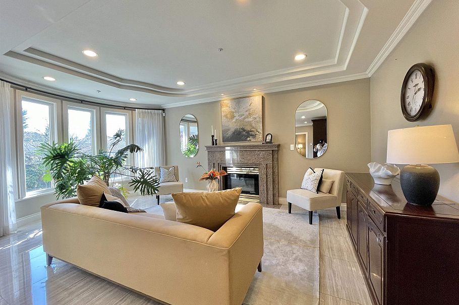 1120 W 58th Avenue Vancouver, BC - 11