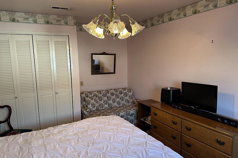4132 Balkan Street Vancouver, BC - 12