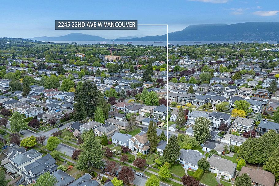 2245 W 22nd Avenue Vancouver, BC - 4