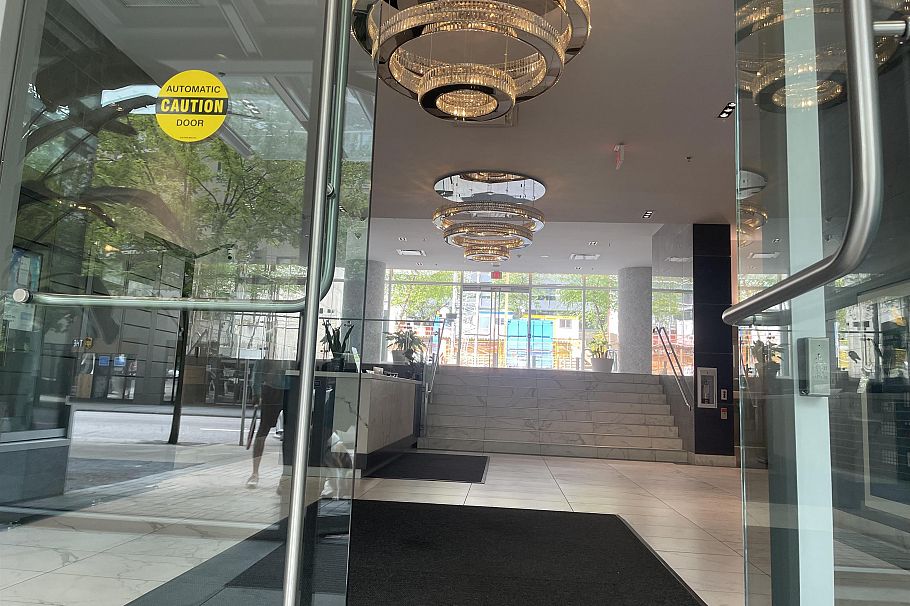 2703 1283 Howe Street Vancouver, BC - 22