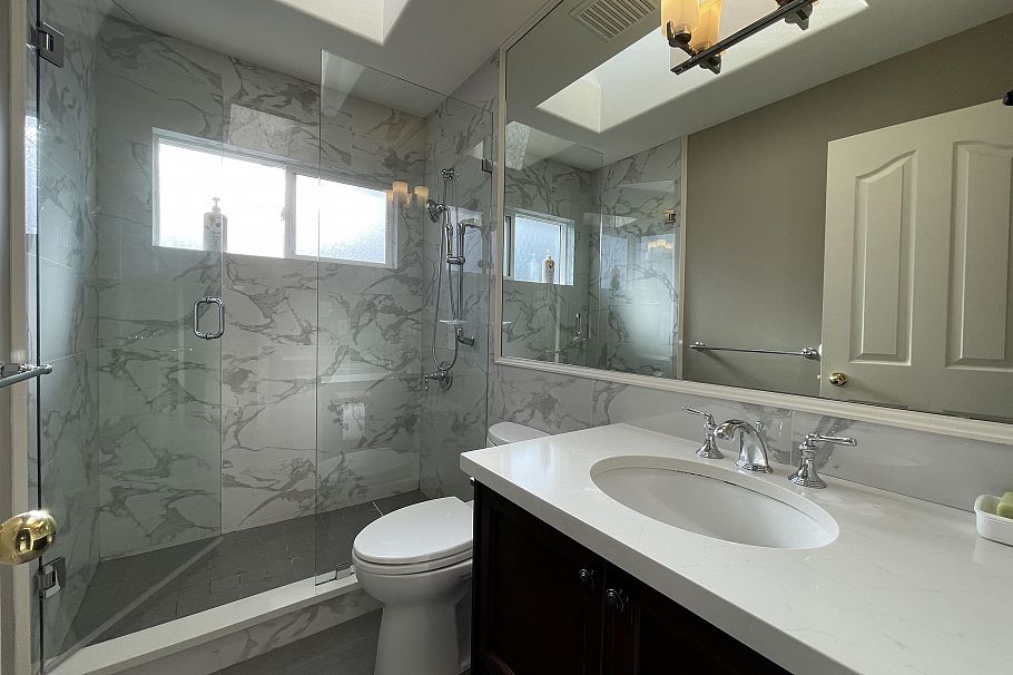 1120 W 58th Avenue Vancouver, BC - 27