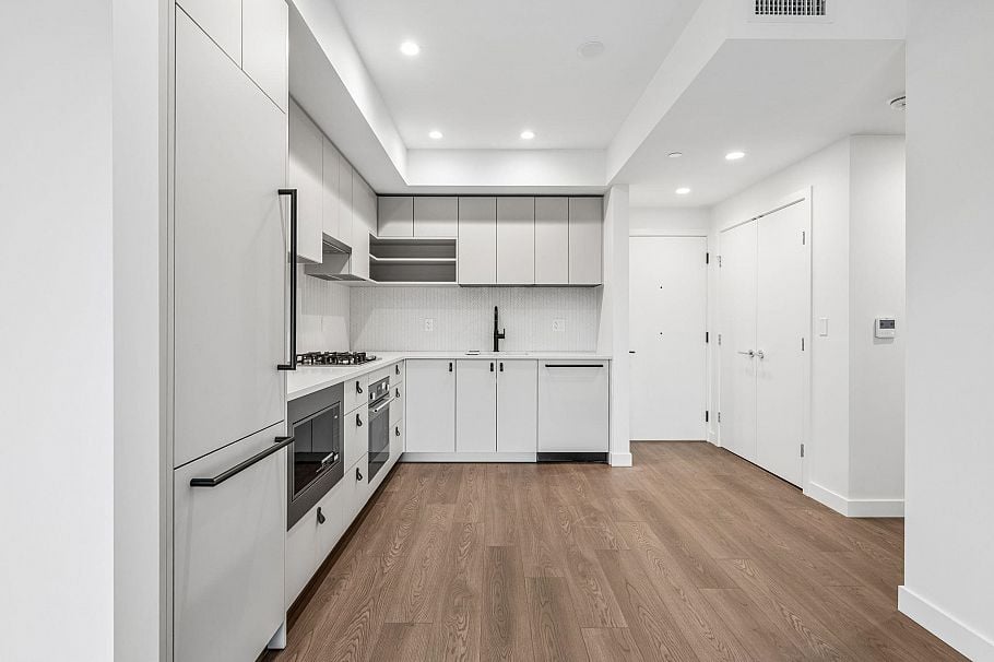 610 1680 E 12th Avenue Vancouver, BC - 11