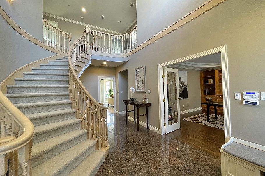 1120 W 58th Avenue Vancouver, BC - 7