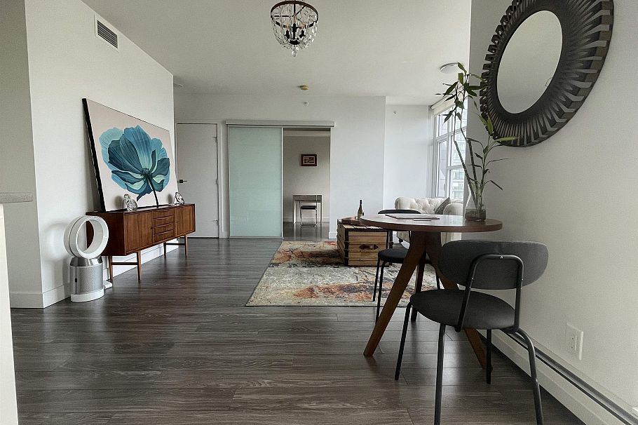 2703 1283 Howe Street Vancouver, BC - 17