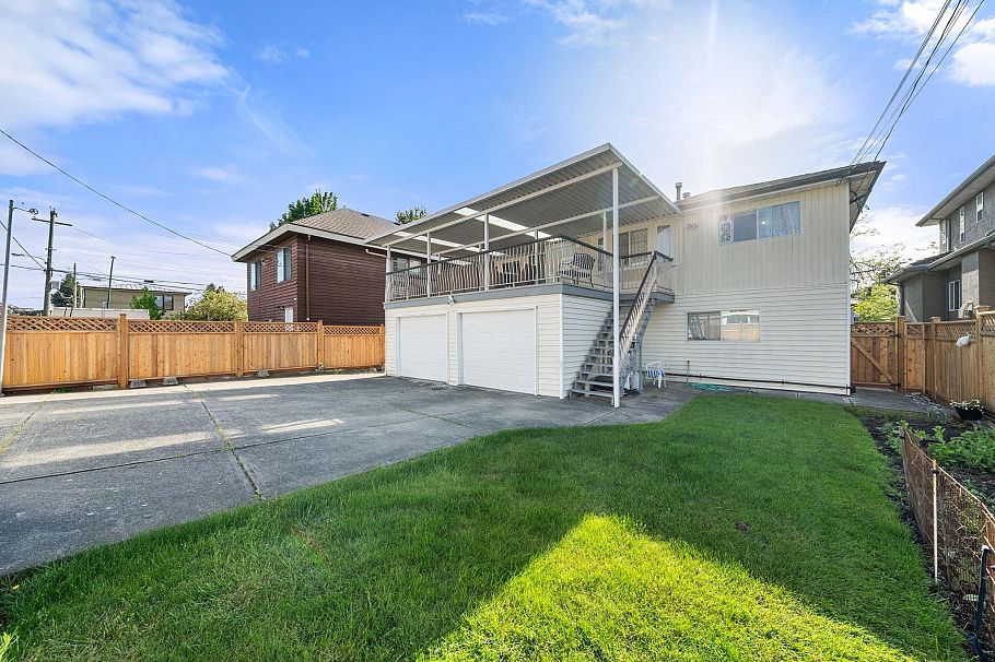 6070 Lanark Street Vancouver, BC - 36