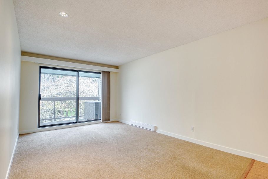 309 1422 E 3rd Avenue Vancouver, BC - 3