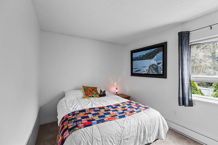 7363 Kokanee Place Vancouver, BC - 14