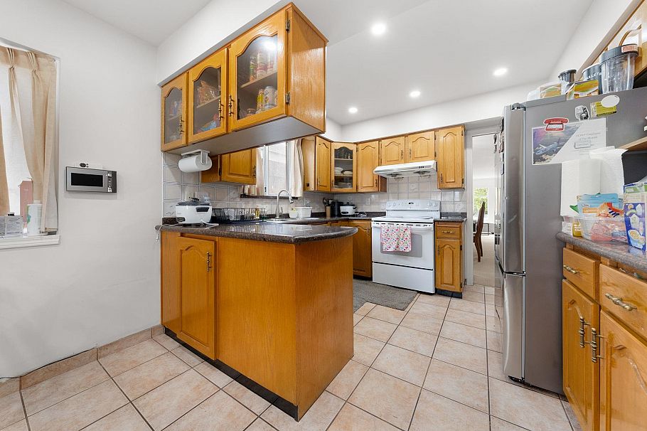 6070 Lanark Street Vancouver, BC - 19