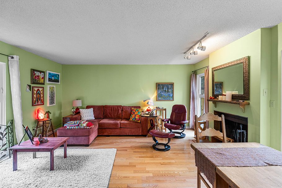 7363 Kokanee Place Vancouver, BC - 6