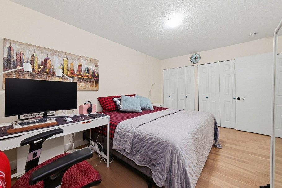 89 1052 Premier Street North Vancouver, BC - 13