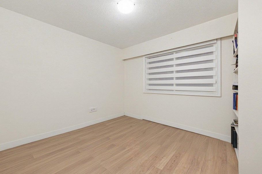 89 1052 Premier Street North Vancouver, BC - 17