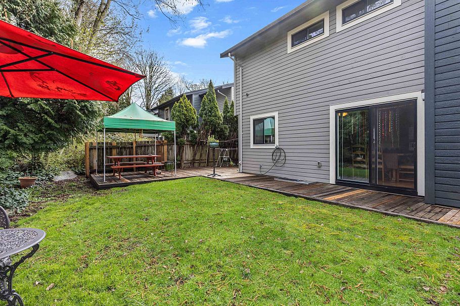 7363 Kokanee Place Vancouver, BC - 32