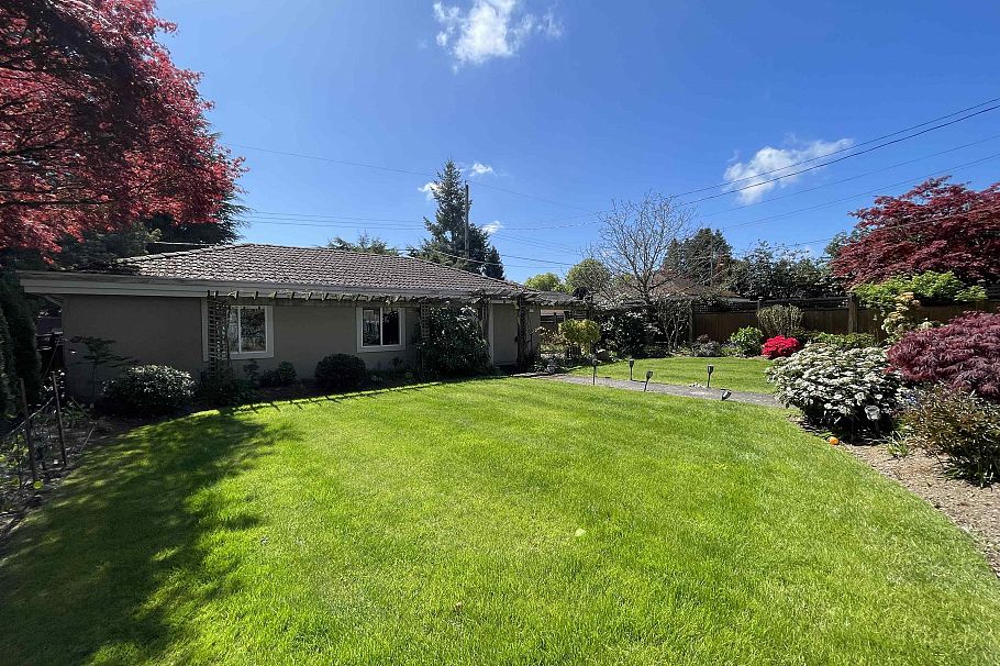 1120 W 58th Avenue Vancouver, BC - 37