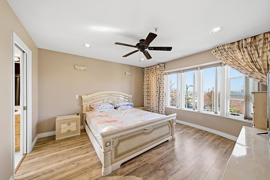 7962 Victoria Drive Vancouver, BC - 22