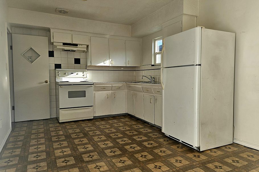 543 Rupert Street Vancouver, BC - 12