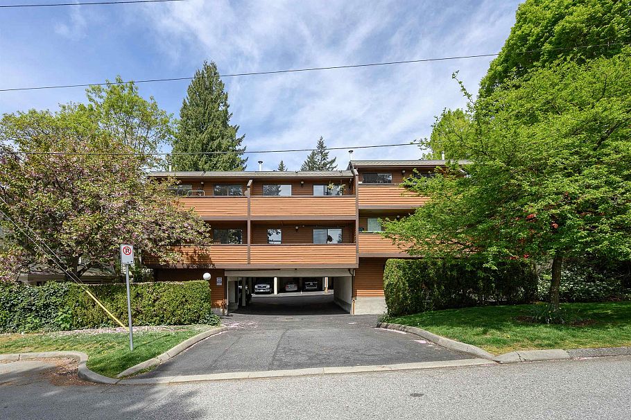 3201 Lonsdale Avenue North Vancouver, BC - 34