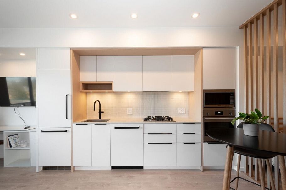 310 2520 Guelph Street Vancouver, BC - 15