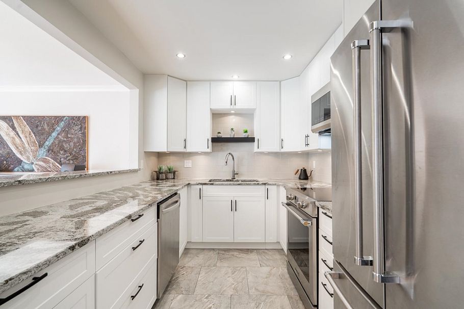 11 229 E 8th Street North Vancouver, BC - 15