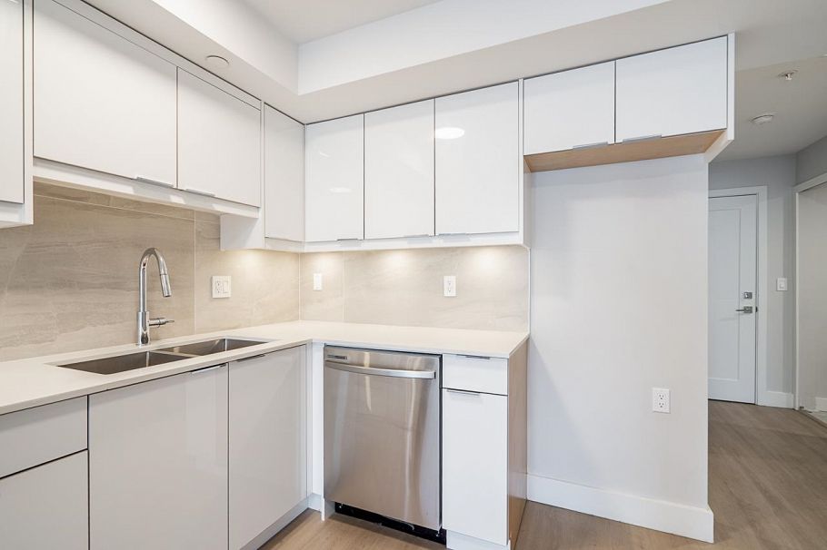 206 3050 Kingsway Vancouver, BC - 17