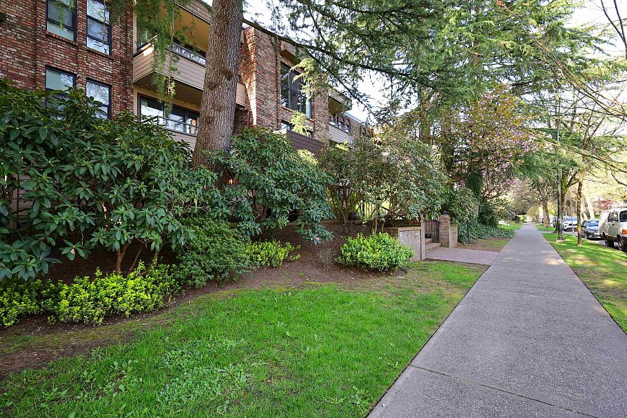 310 1266 W 13th Avenue Vancouver, BC - 34
