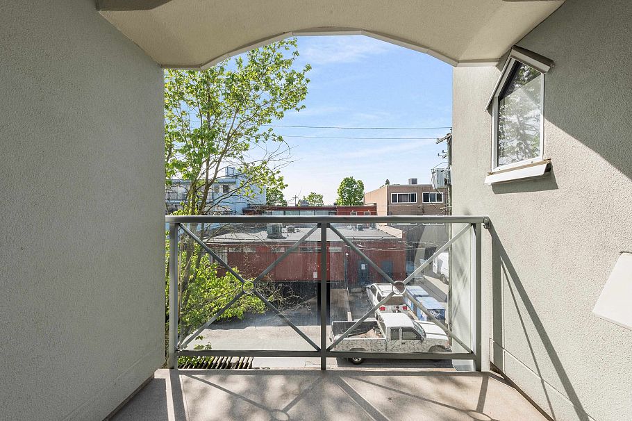 304 6475 Chester Street Vancouver, BC - 20