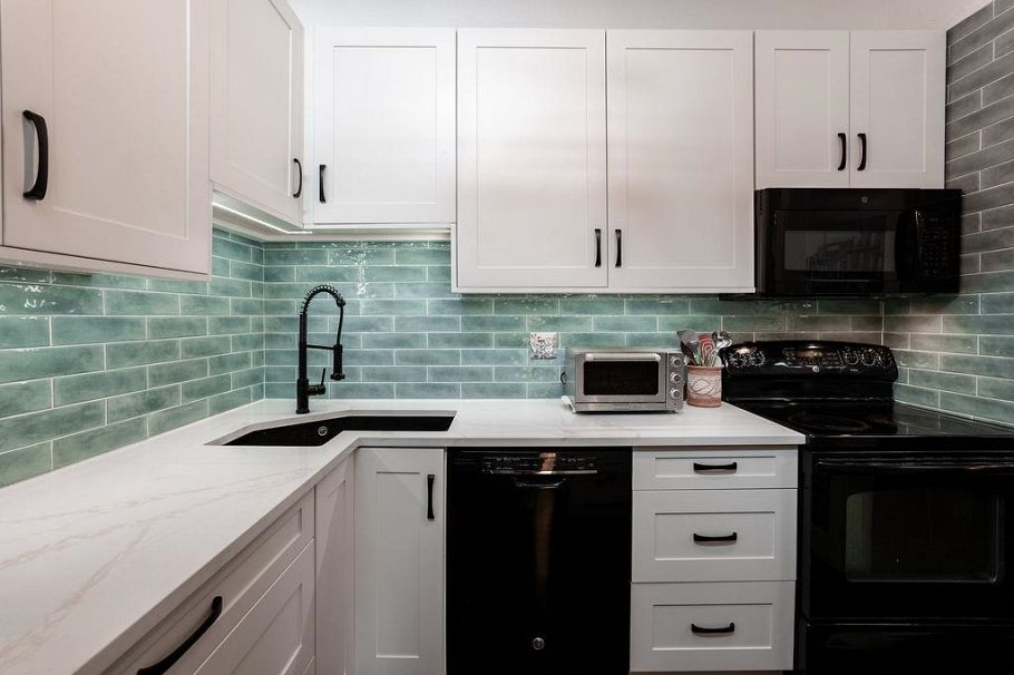 310 1266 W 13th Avenue Vancouver, BC - 16