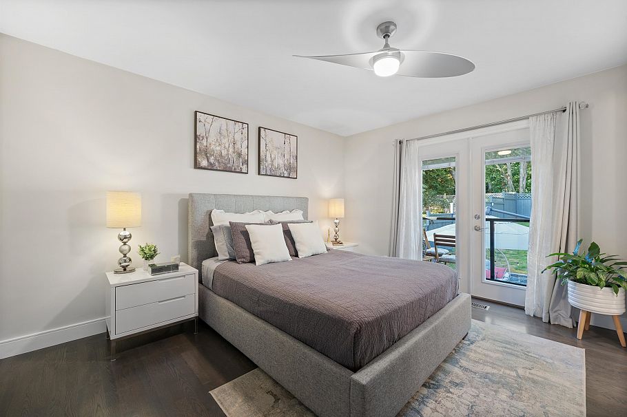 906 Strathaven Drive North Vancouver, BC - 14