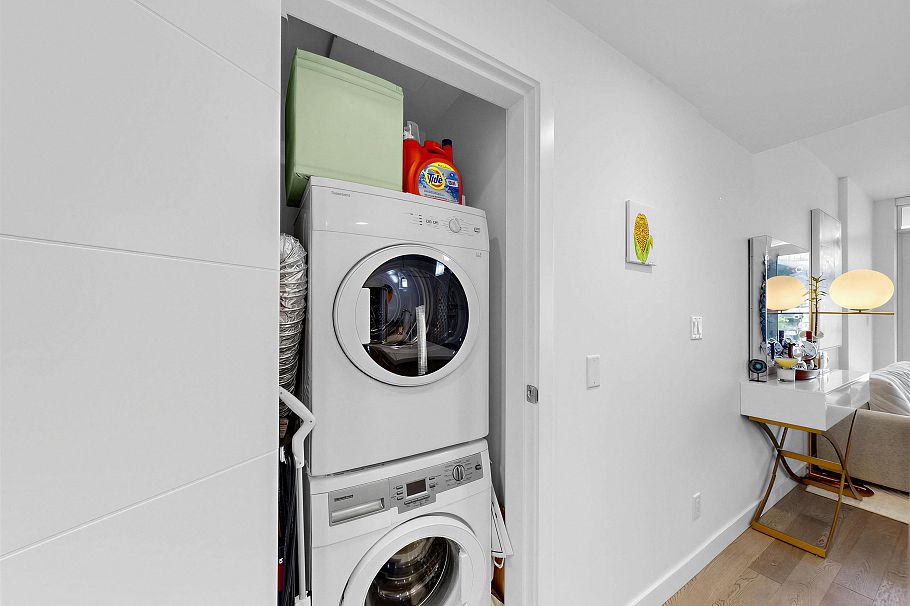 304 4963 Cambie Street Vancouver, BC - 19