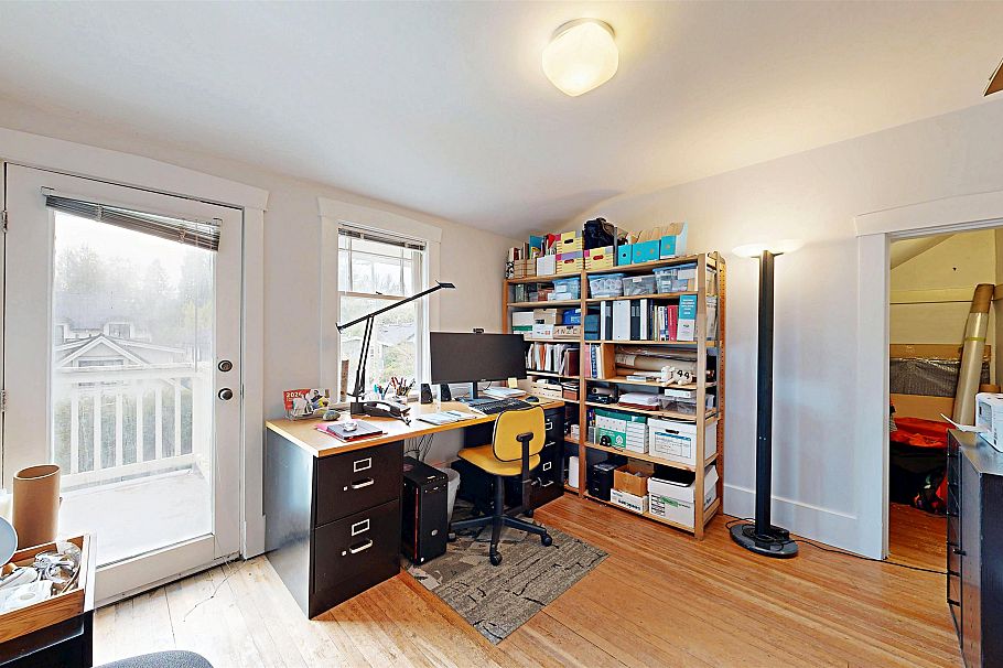 4402 W 12th Avenue Vancouver, BC - 12