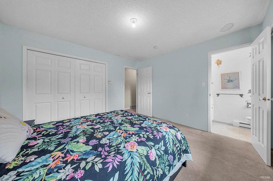 3566 Regent Avenue North Vancouver, BC - 23