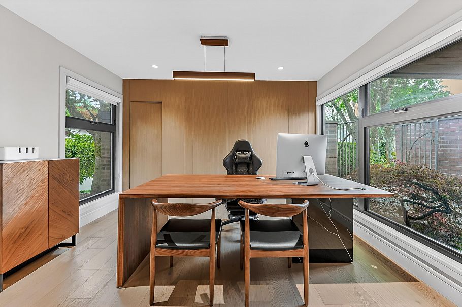 423 Greensboro Place Vancouver, BC - 12