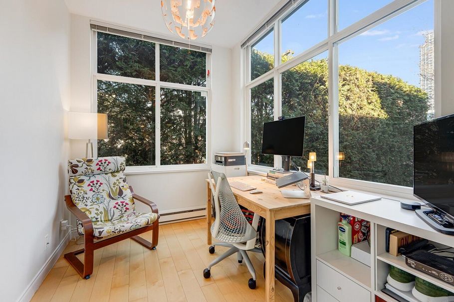 210 1675 W 10th Avenue Vancouver, BC - 10