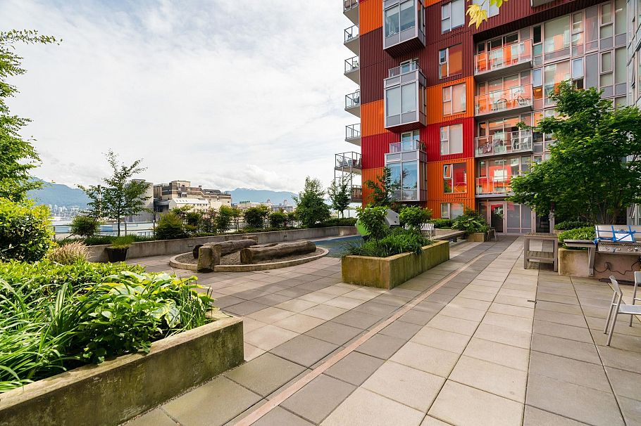 1001 933 E Hastings Street Vancouver, BC - 21