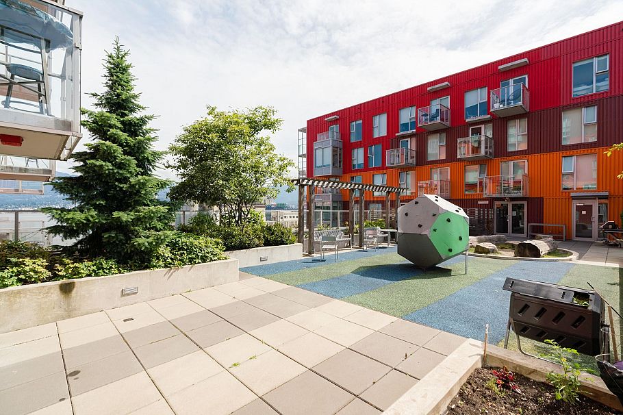 1001 933 E Hastings Street Vancouver, BC - 19