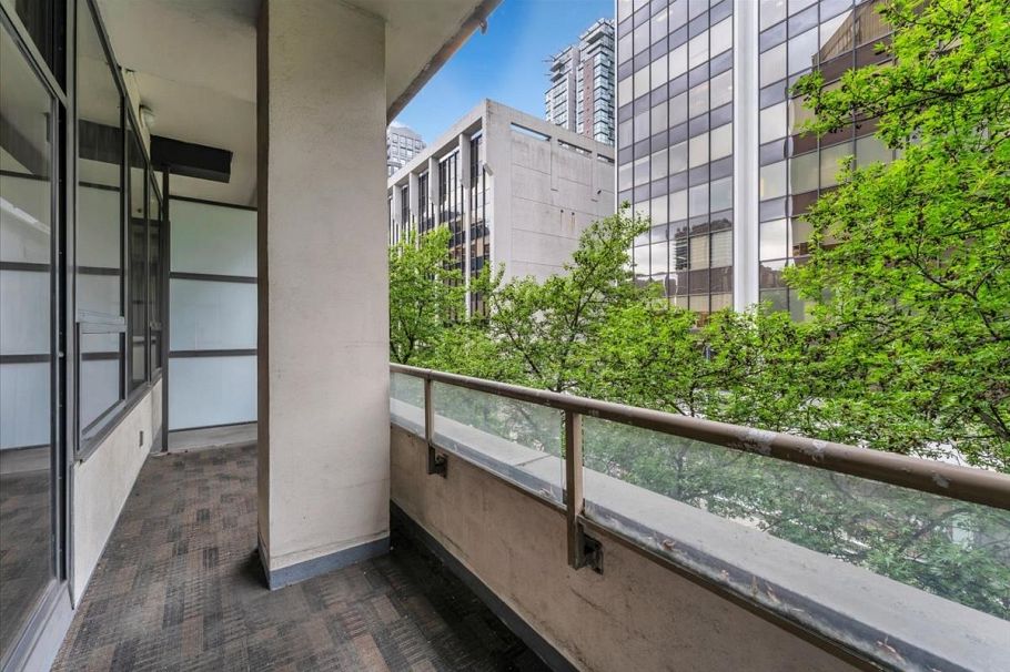 313 1010 Howe Street Vancouver, BC - 7