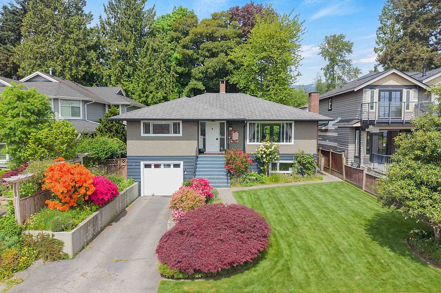 962 Whitchurch Street North Vancouver, BC - 1