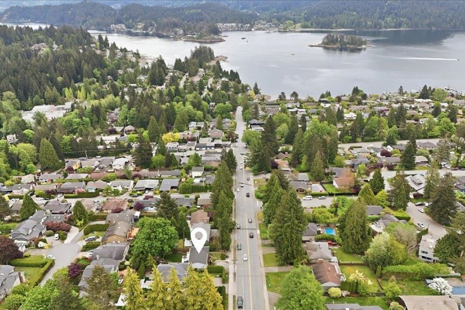 4158 Mt Seymour Parkway North Vancouver, BC - 29