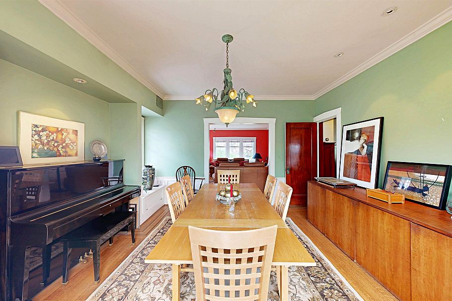 4402 W 12th Avenue Vancouver, BC - 30