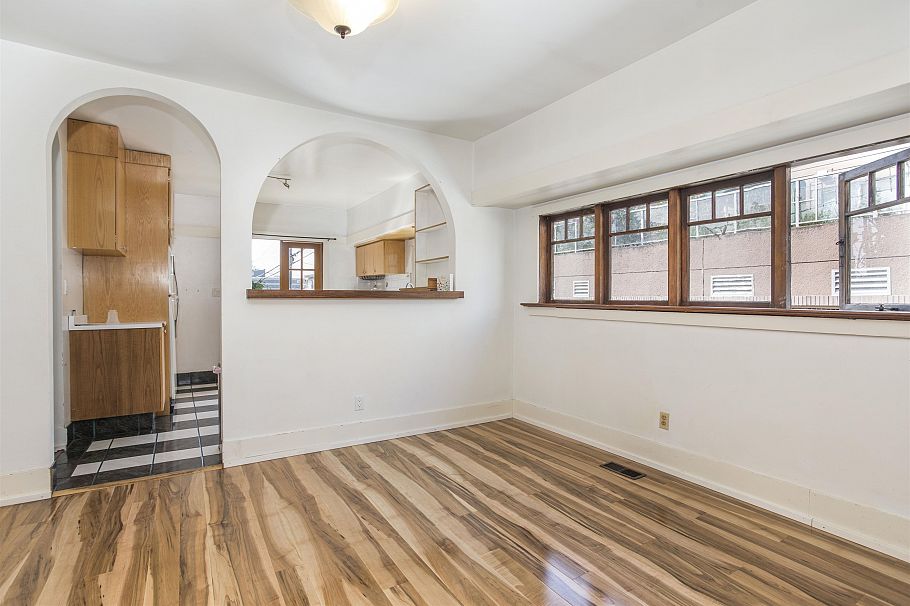 2051 Stephens Street Vancouver, BC - 17