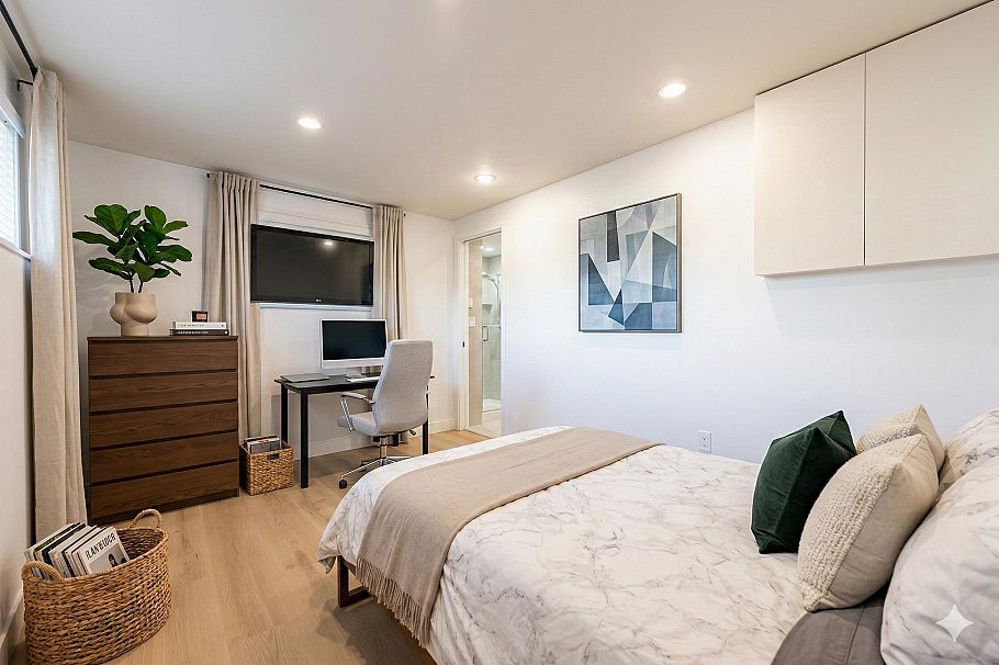 3654 E 25th Avenue Vancouver, BC - 11
