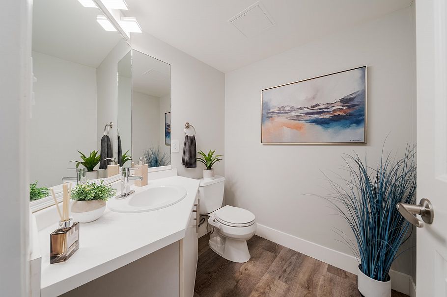 203 408 Lonsdale Avenue North Vancouver, BC - 15
