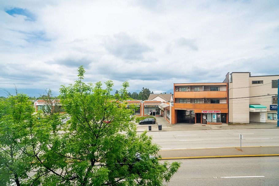 206 3050 Kingsway Vancouver, BC - 24