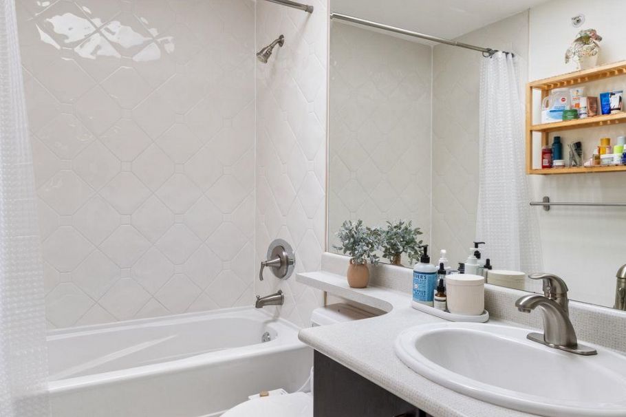 404 2741 E Hastings Street Vancouver, BC - 11
