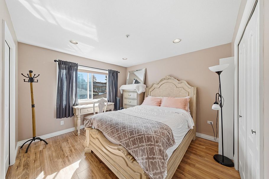 7962 Victoria Drive Vancouver, BC - 28
