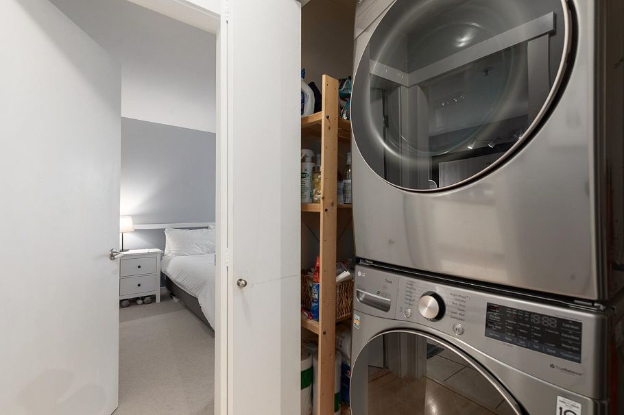 107 3038 E Kent Avenue South Vancouver, BC - 22